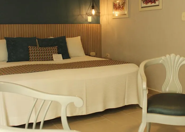 Hotel Quinta De Cabecera